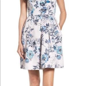TAYLOR - V NECK FLORAL PRINTED A-LINE SHORT DRESS